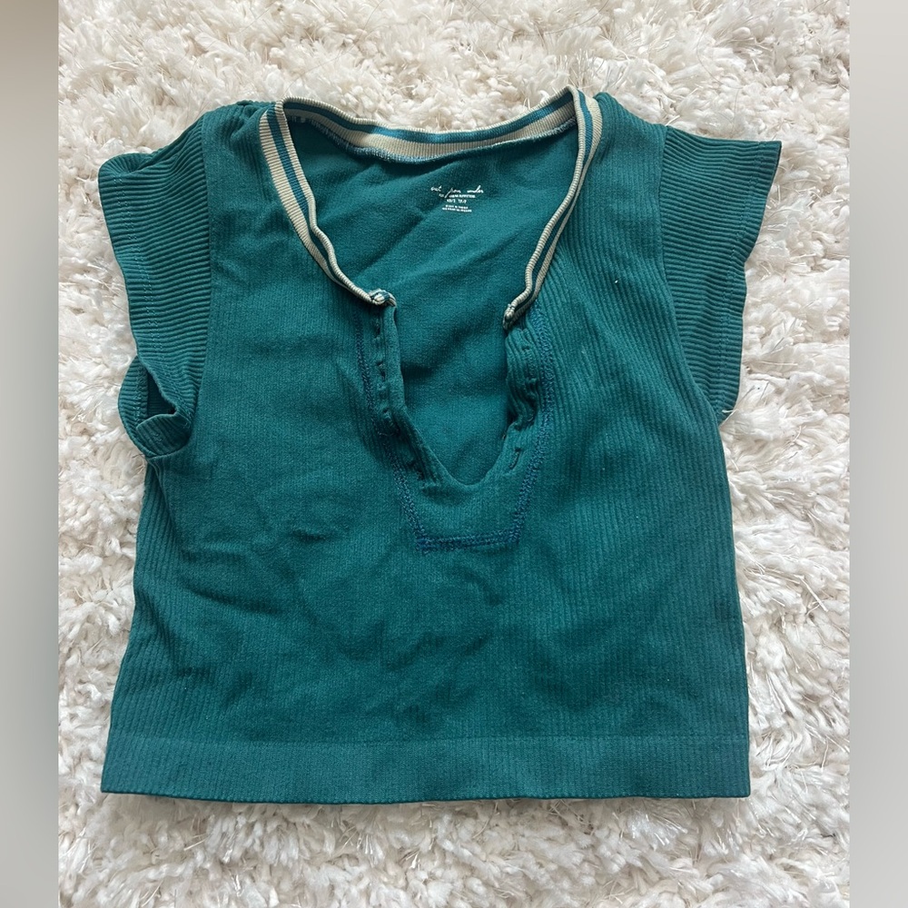Urban cropped top